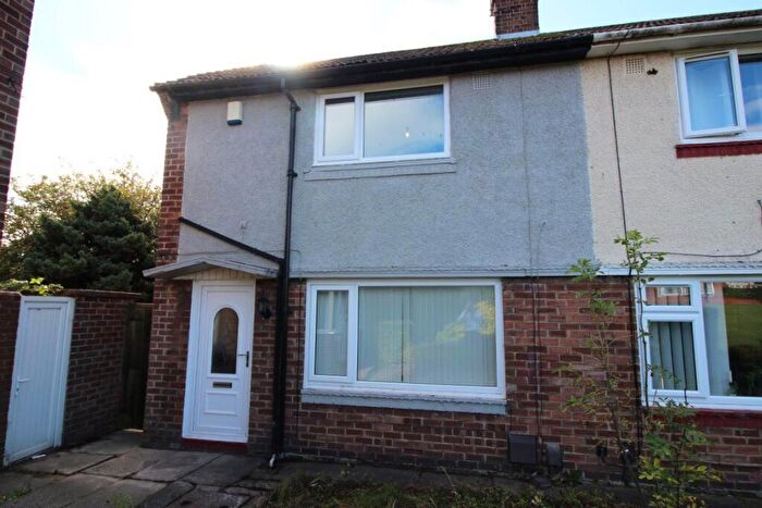 2 Bedroom House To Rent In Gleneagles Road, SR4