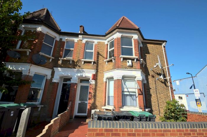 1 Bedroom Flat To Rent In St Ann's Road, London, N15