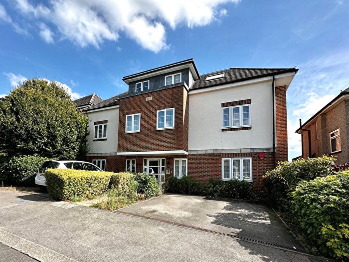2 Bedroom Flat For Sale In Devon Road, Watford, WD24