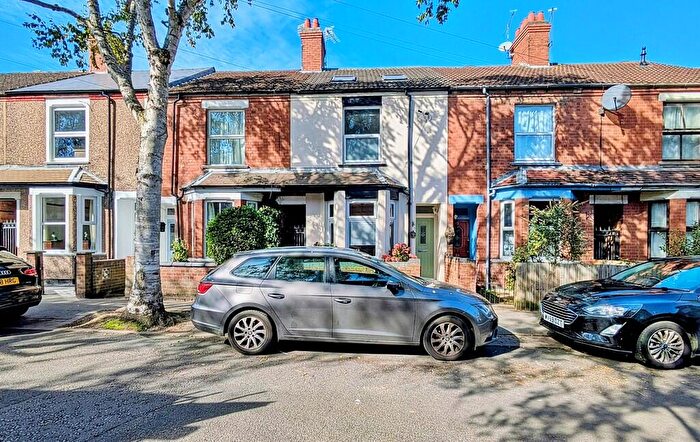 4 Bedroom Terraced House For Sale In Sycamore Grove, Rugby, CV21