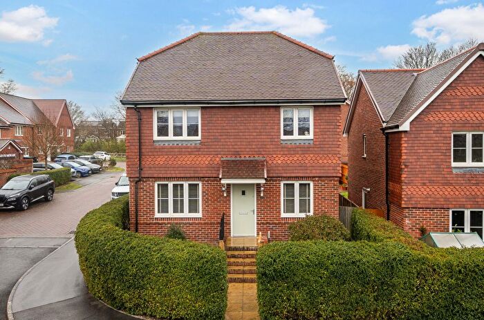 4 Bedroom Detached House For Sale In Icarus Avenue, Burgess Hill, West Sussex, RH15