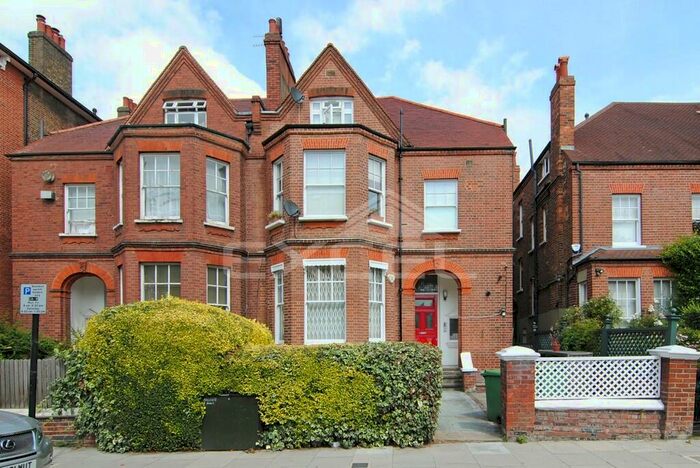 Apartment To Rent In Lambolle Road, Belsize Park, NW3