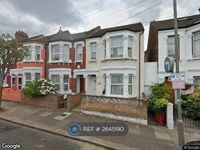 1 Bedroom Flat To Rent In Stcyprians, Tooting, SW17