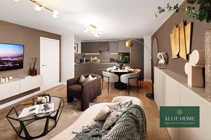 2 Bedroom Flat For Sale In Moorhen Drive, London, NW9