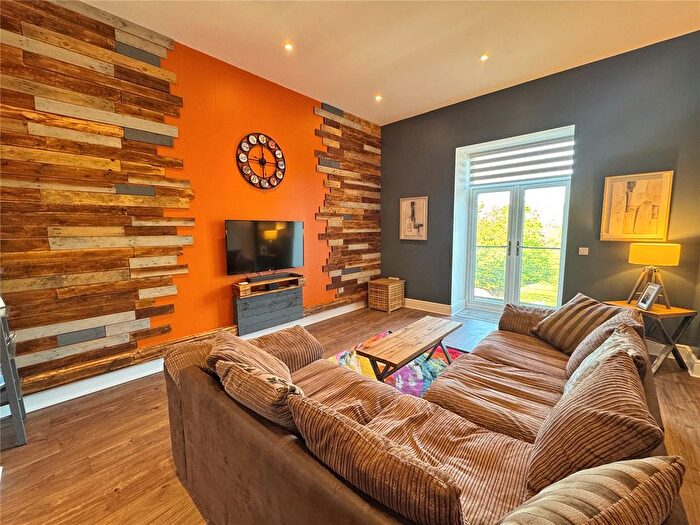 3 Bedroom Terraced House For Sale In Blackburn Road, Haslingden, Rossendale, BB4