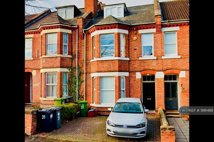 8 Bedroom Terraced House To Rent In Claremont Road, Leamington Spa, CV31