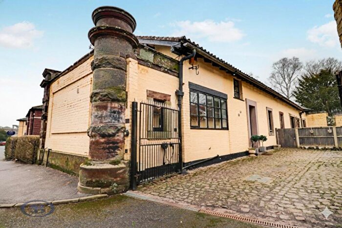 4 Bedroom Detached House For Sale In Park Drive, Stoke-On-Trent, ST4