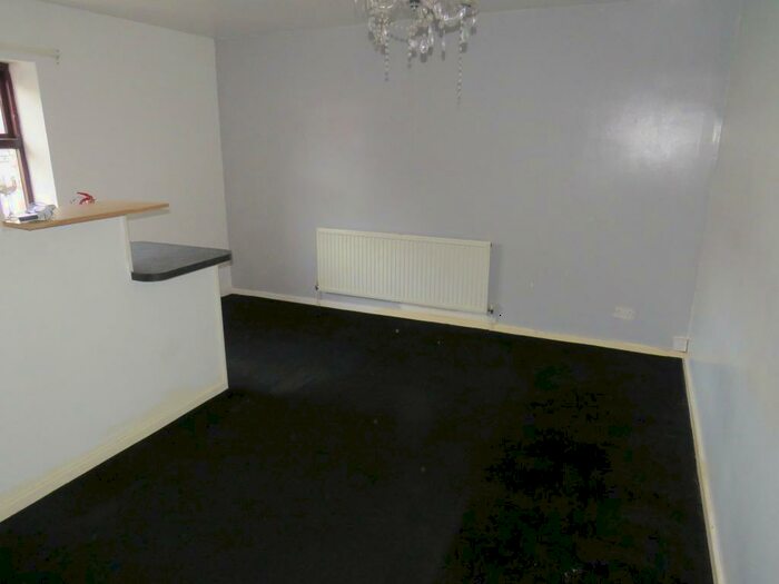 1 Bedroom Flat To Rent In King Street, Thorne, Doncaster, DN8