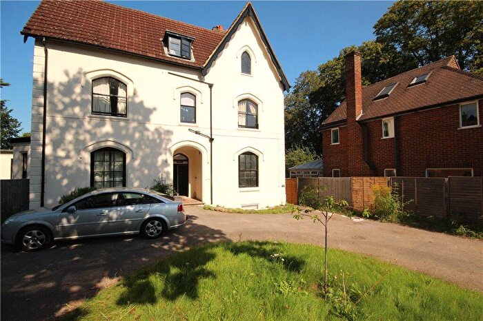 2 Bedroom Apartment To Rent In Epsom Road, Guildford, GU1