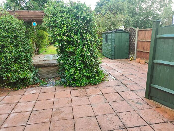 3 Bedroom Semi-Detached House To Rent In Carlyon Avenue, Harrow, Middlesex, HA2