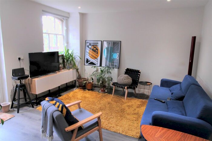 2 Bedroom Flat To Rent In Hassett Road, Hommerton, E9