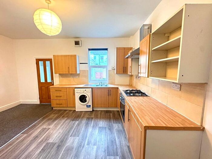 3 Bedroom Terraced House To Rent In Horley Road - St Werburghs, Bristol, BS2