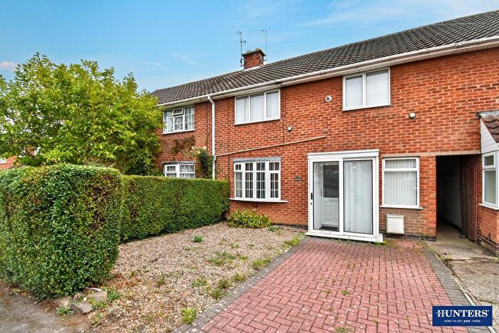 3 Bedroom Town House For Sale In Lansdowne Grove, Wigston, LE18
