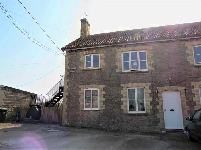 1 Bedroom Flat To Rent In Jubilee Farm, Nyland Lane, Gillingham, Dorset, SP8