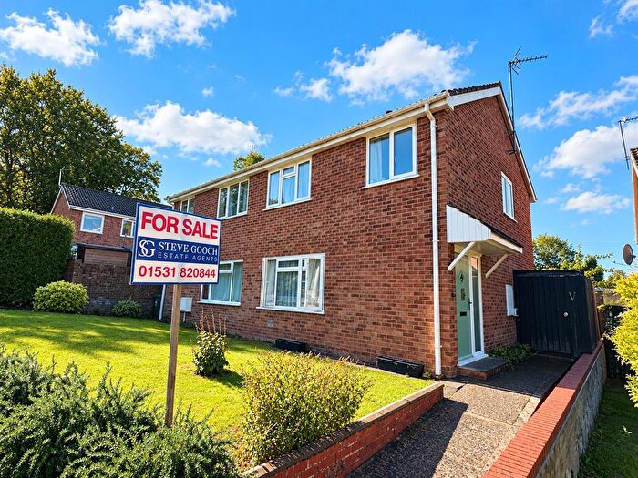 3 Bedroom Semi Detached House For Sale In The Butts, Newent, GL18