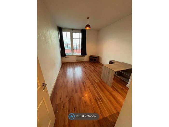 2 Bedroom Flat To Rent In Park Tower, Hartlepool, TS24