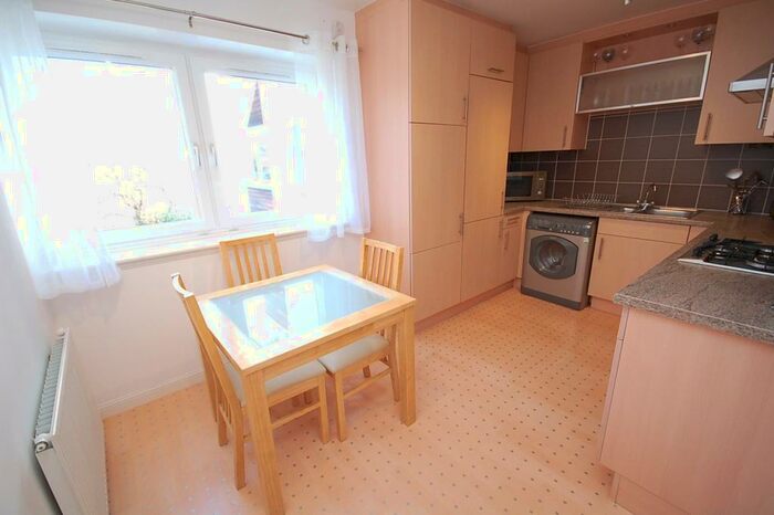 2 Bedroom Apartment To Rent In Shaw Crescent, Elmhill, Aberdeen, AB25