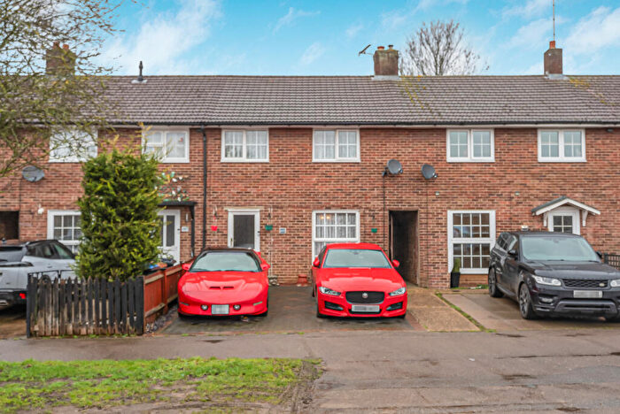 3 Bedroom Terraced House For Sale In Howlands, Welwyn Garden City, Hertfordshire, AL7