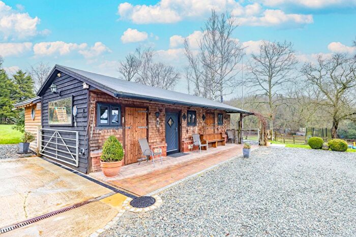 1 Bedroom Barn Conversion To Rent In The Stables, The Old Barn, Chipperfield, WD4