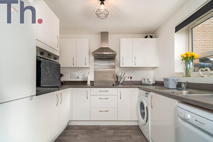 3 Bedroom End Of Terrace House For Sale In Newport, Isle Of Wight, PO30
