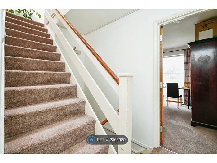 5 Bedroom Terraced House To Rent In Headington Road, Headington, Oxford, OX3