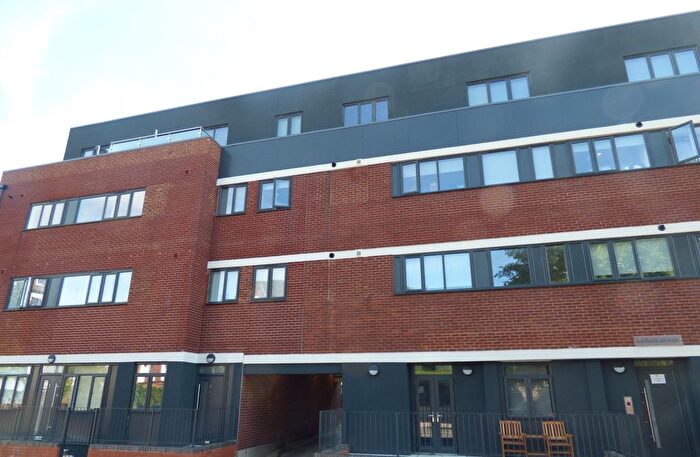 1 Bedroom Flat To Rent In Napier Road, Luton, LU1