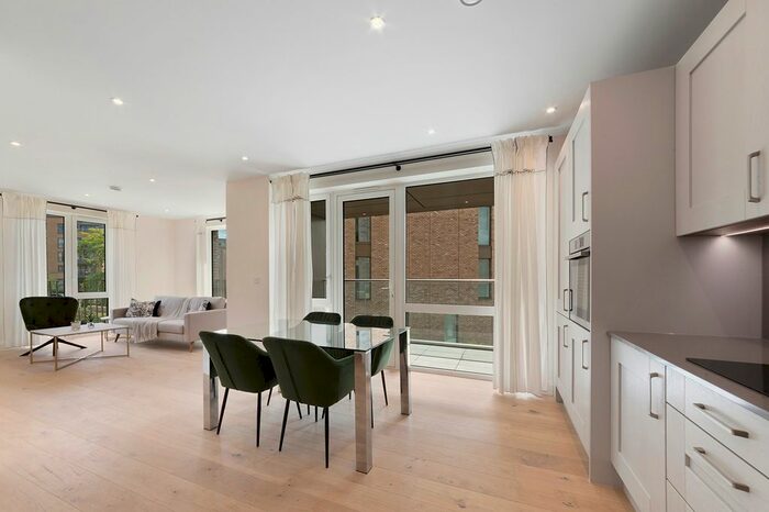 2 Bedroom Flat To Rent In Wrest House, Royal Engineers Way, London, NW7