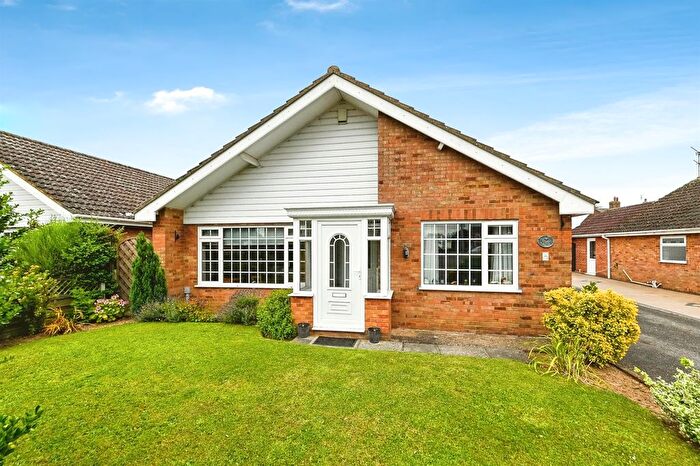 3 Bedroom Detached Bungalow For Sale In The Burnhams, Terrington St. Clement, King's Lynn, PE34