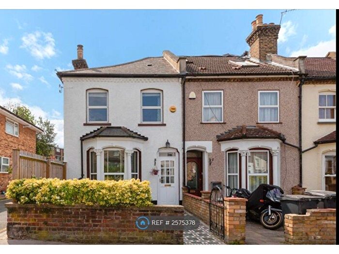 5 Bedroom Terraced House To Rent In Nicholson Road, Croydon, CR0