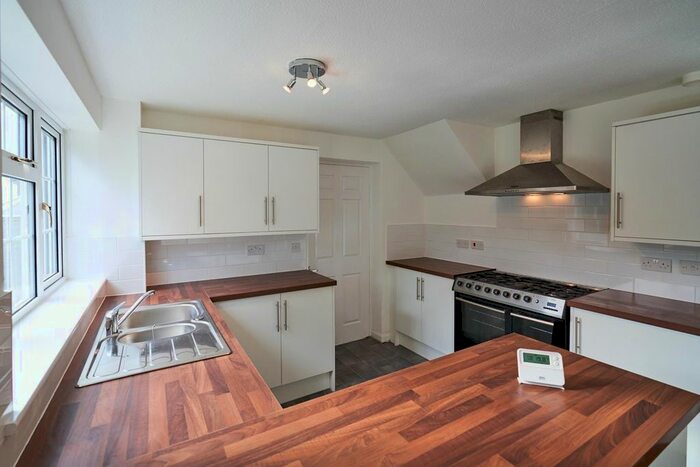 5 Bedroom Detached House To Rent In Wheatland Close, Oadby, Leicester, LE2