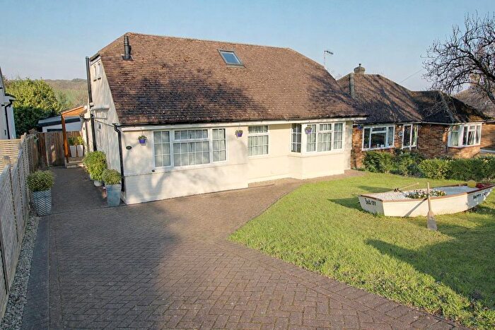 4 Bedroom Detached House For Sale In Northchurch, Berkhamsted, HP4