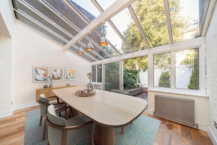 3 Bedroom Terraced House For Sale In Camden Mews, Camden Town, NW1