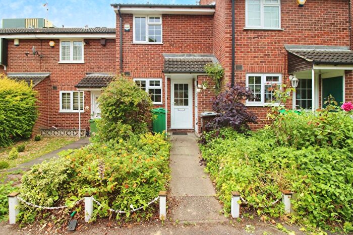 2 Bedroom Town House To Rent In Bluecoat Close, Nottingham, NG1