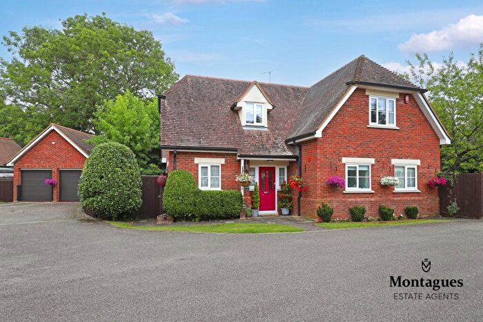 5 Bedroom Detached House For Sale In Thornbrook, Thornwood, CM16