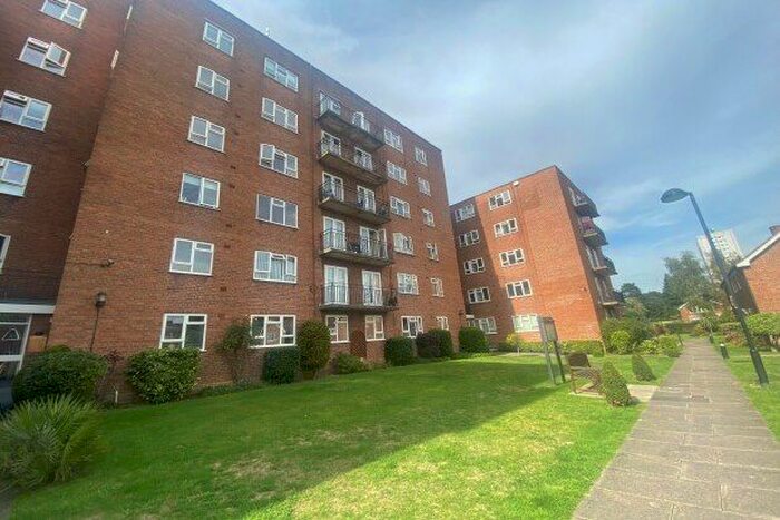 1 Bedroom Flat To Rent In Griffin Court, Birmingham, B5