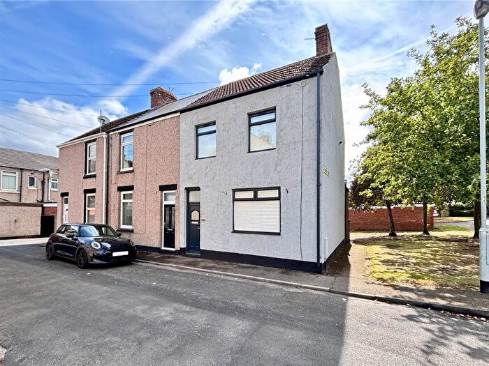 3 Bedroom End Of Terrace House For Sale In Grainger Street, Spennymoor, County Durham, DL16