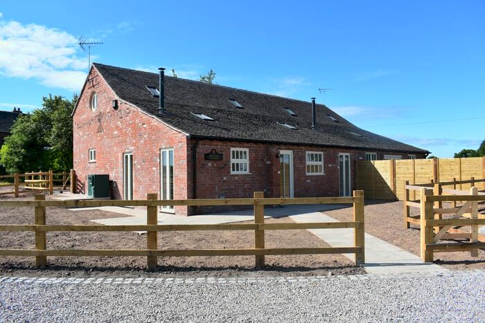 4 Bedroom Barn Conversion To Rent In Mill Lane, Barthomley, Crewe, Cheshire, CW2
