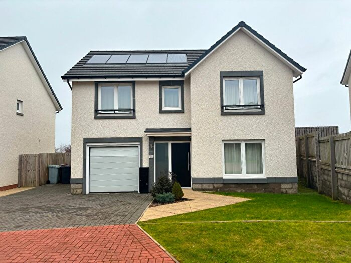 4 Bedroom Detached House To Rent In Corpach Place, Hamilton, ML3