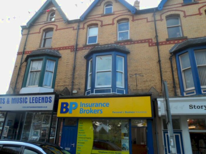 1 Bedroom Flat To Rent In The Crescent, St Annes, FY8