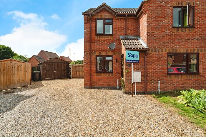 2 Bedroom Semi-Detached House For Sale In Two Fields Way, Dereham, NR20