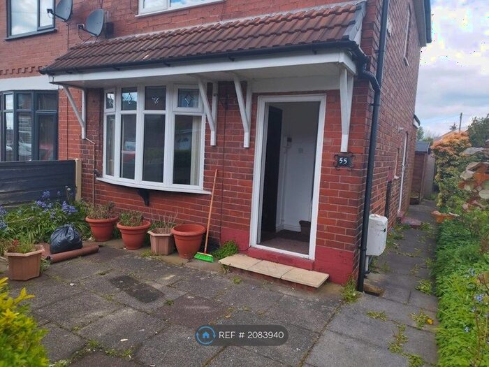 3 Bedroom Semi-Detached House To Rent In Cloagh Road, Manchester, M43