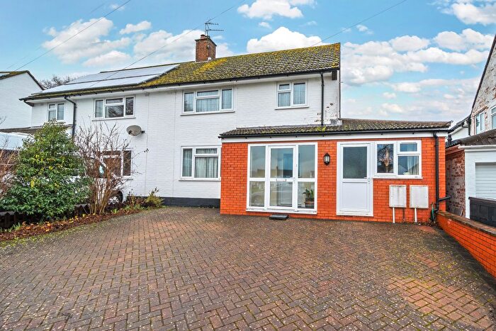 3 Bedroom Semi Detached House For Sale In Somerset Avenue, Taunton, TA1