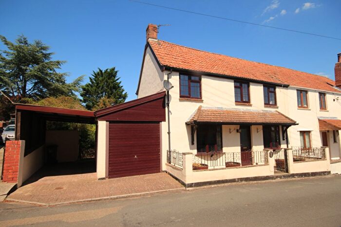4 Bedroom Semi-Detached House For Sale In School Lane, Combwich, Bridgwater, TA5
