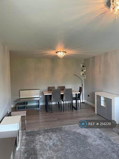 2 Bedroom Flat To Rent In Imperial Court, Wembley, HA9