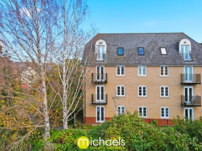 2 Bedroom Apartment For Sale In Grosvenor Place, Colchester, CO1
