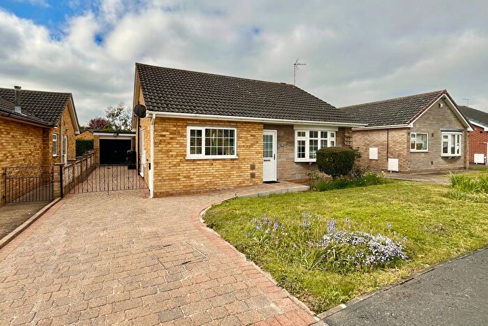 3 Bedroom Detached Bungalow For Sale In Broom Close, Tickhill, Doncaster, DN11