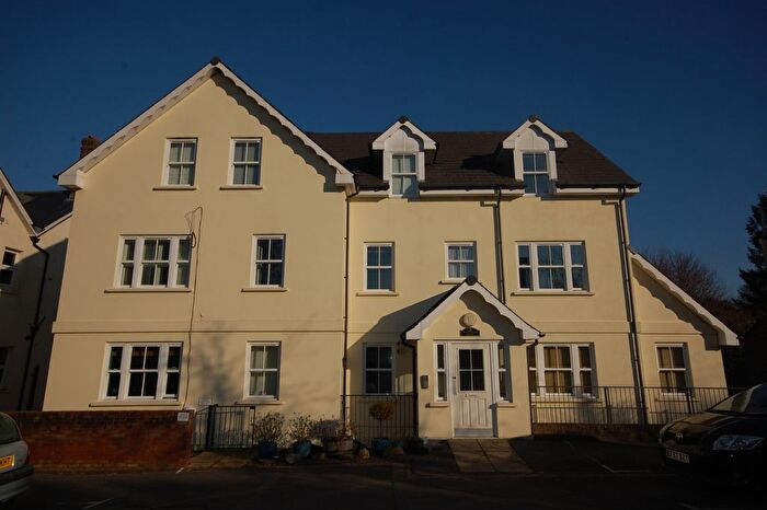 2 Bedroom Property To Rent In Wentworth Court, Uckfield, TN22