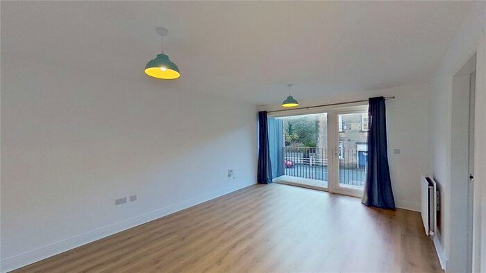 2 Bedroom Flat To Rent In Brunswick Road, Edinburgh, EH7