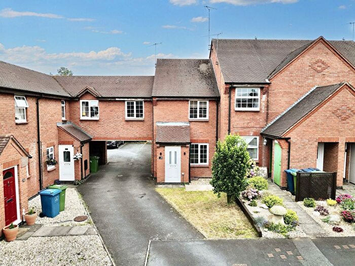 3 Bedroom Terraced House For Sale In Perle Brook, Eccleshall, ST21
