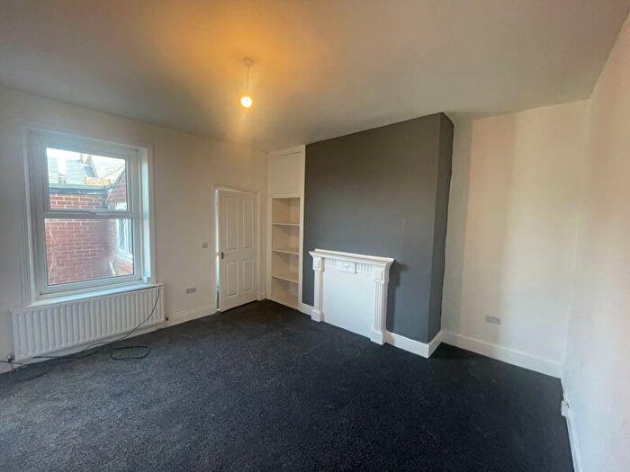 3 Bedroom Flat For Sale In York Street, Gateshead, NE10